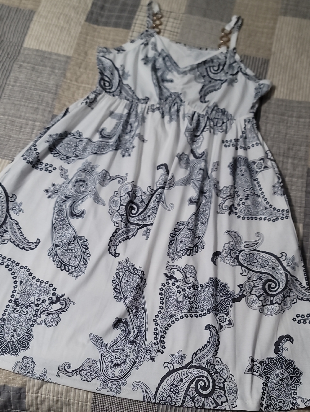 3/$20 Ladies L Sundress